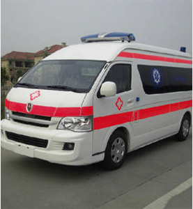 康马县上汽大通救护车