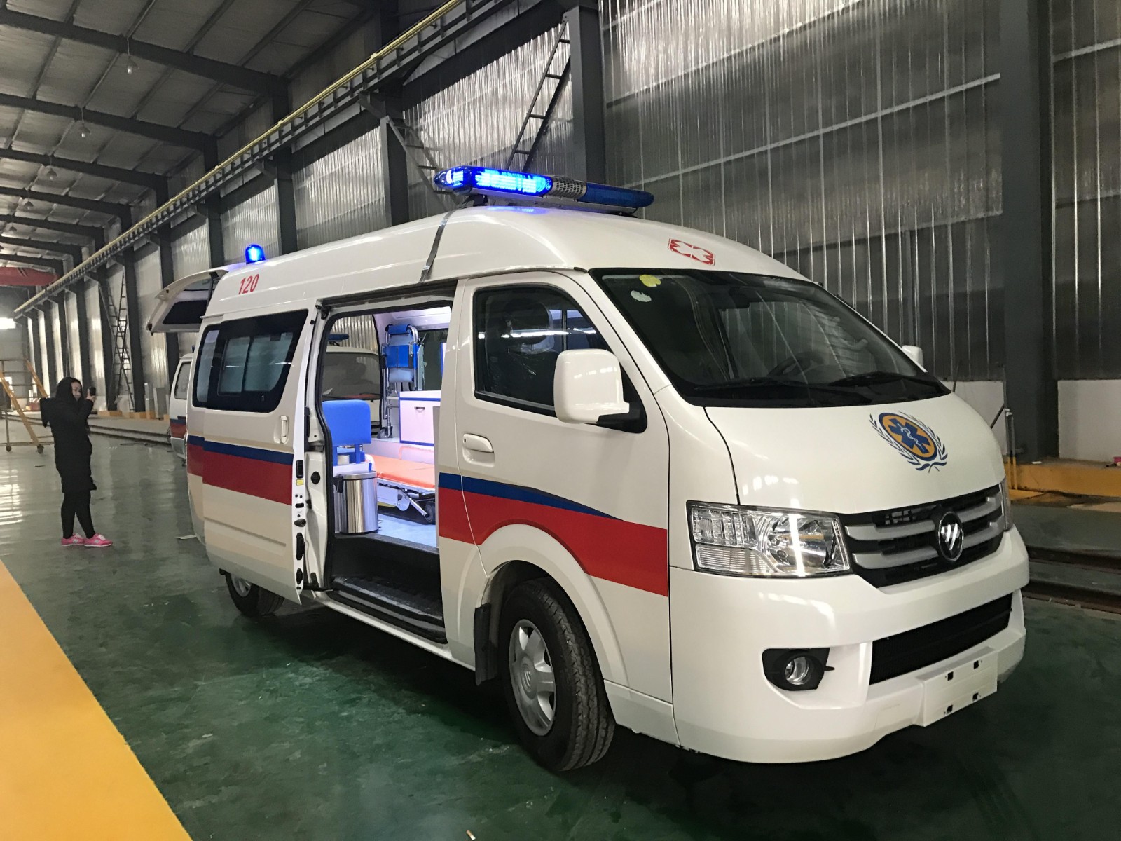 康马县救护车转院